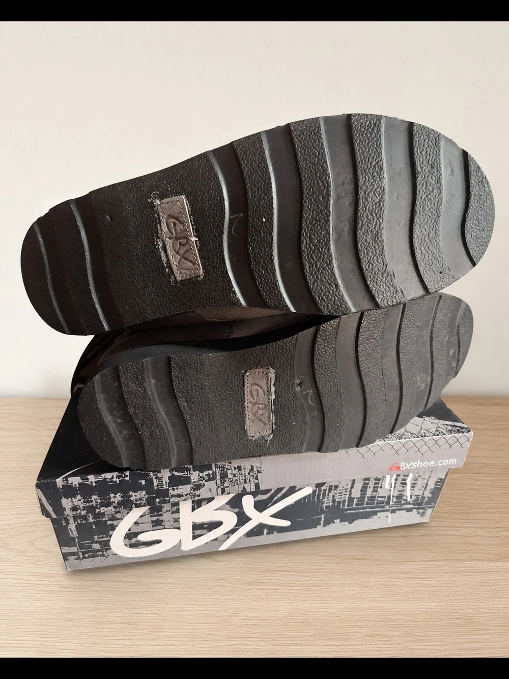 GBX sturdy lace